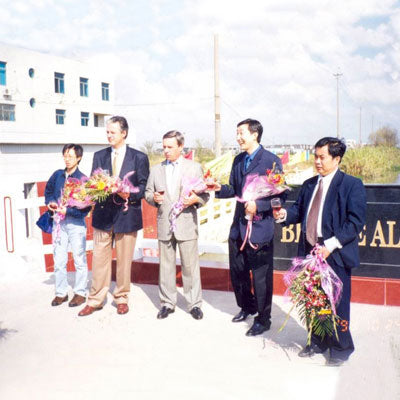 Milestone Image - 1998